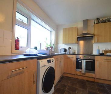 Horton Road, Staines-upon-thames, TW19 - Photo 1