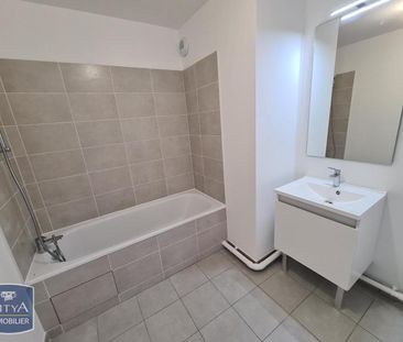 Location Appartement 3 pièces 62m² PLAISIR 78370 - Photo 3