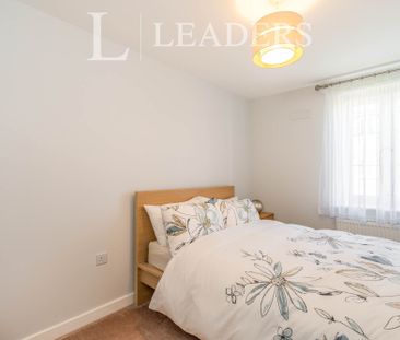 2 bedroom flat to rent The Boulevard, Tangmere, PO20 - Photo 6