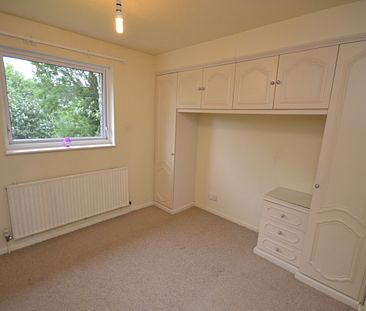 2 bed Semi-Detached House for Rent - Photo 3