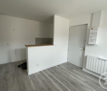 Location Appartement 2 pièces 29m² CAUDEBEC LES ELBEUF 76320 - Photo 3
