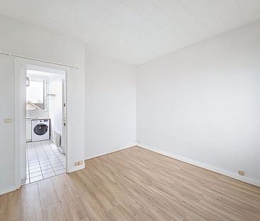 Apartment - Photo 4