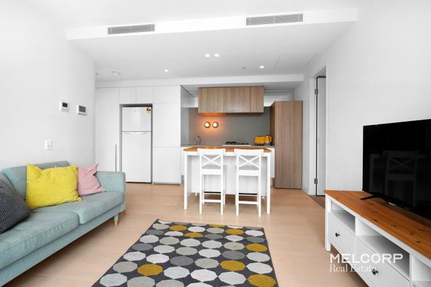 STYLISH APARTMENT IN THE CBD - FURNISHED - Photo 1