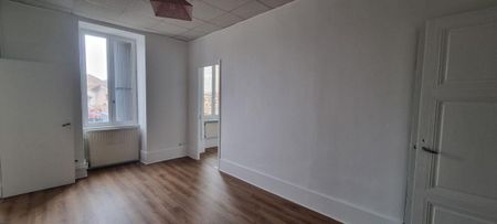 Location Appartement 3 pièces 77m² PRIVAS 07000 - Photo 4