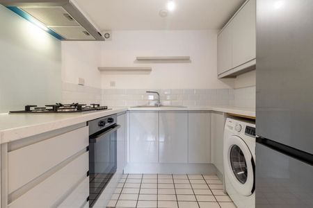 Northfield Avenue, Ealing, London, W13 9RY - Photo 2