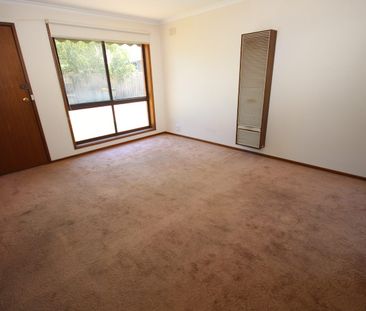 3/16 Ormond Road, East Geelong, Vic 3219 - Photo 1