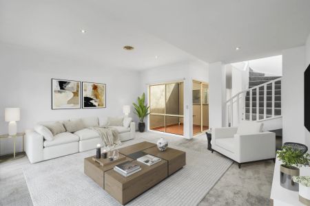 Two Levels, Three Outdoor Spaces & Pure Richmond Vibe! - Photo 2