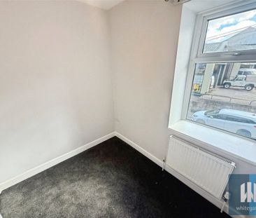 Smithy Lane, Moldgreen, Huddersfield, HD5 - Photo 6