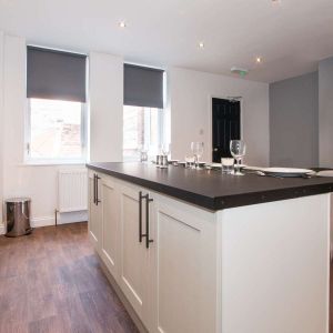 Hedley Street Room 1 - Photo 3