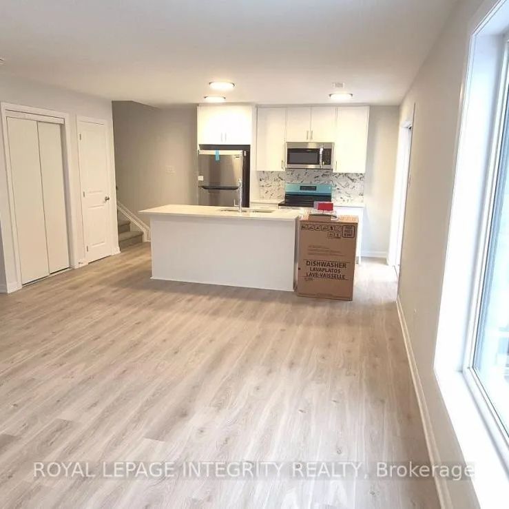 10 - 401 GLENROY GILBERT DRIVE - Photo 1