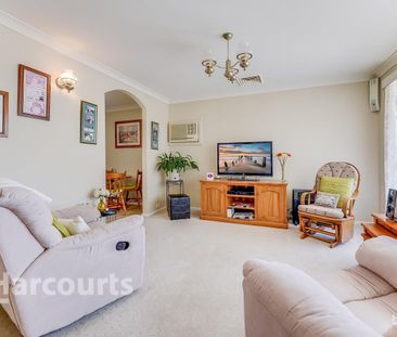 Stylish 3-Bedroom Home with Covered Entertaining & Double Garage... - Photo 4