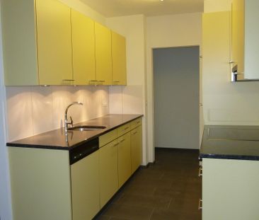 4.5 Zimmer, 2. Stock - Photo 2