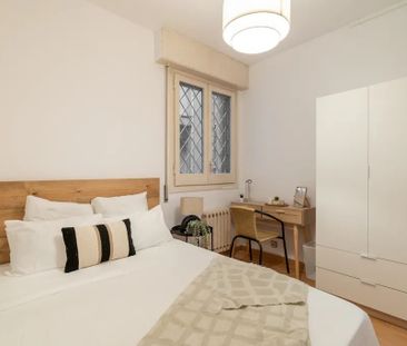 Carrer de Bailèn, Barcelona, Catalonia 08037 - Photo 4