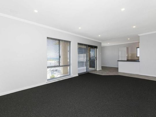 Coastal Living Just Steps from Scarborough Beach - Photo 1