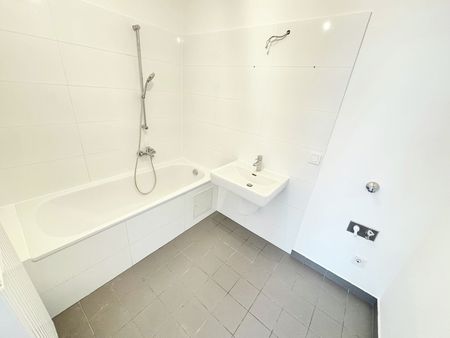 TERRASSENTRAUM | OPTIMAL AUFGETEILTE, HELLE 2 ZIMMER | TOPLAGE IN U-BAHN NÄHE - Photo 4