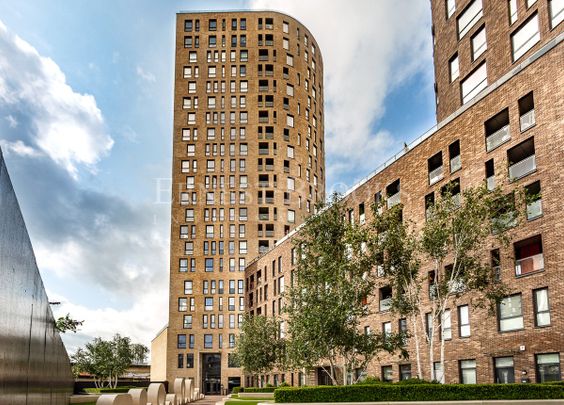 Roosevelt Tower, Williamsburg Plaza, E14 9RL - Photo 1