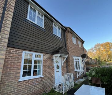 2 bedroom terraced house to rent - Photo 5