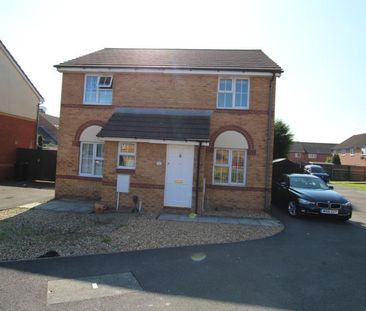 2 bedroom semi-detached house to rent - Photo 2