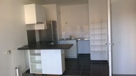 Location Appartement 2 pièces 39m² - Photo 5