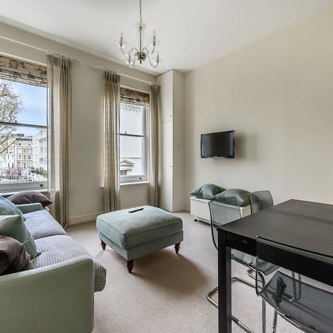 1 bedroom flat to rent - Photo 1