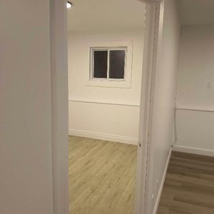 4 1/2 à louer à Warwick - Photo 2