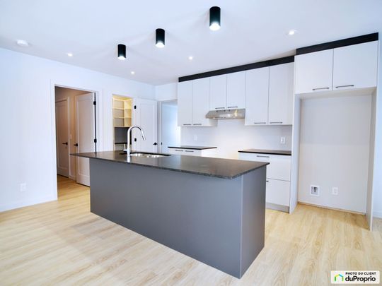 884 rue du Seyval, Sherbrooke (Jacques-Cartier) à louer - Photo 1
