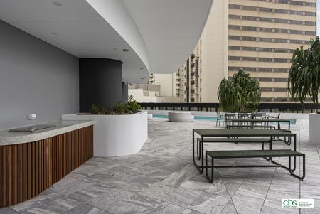 ONE BEDROOM ON 25TH FLOOR - Photo 4