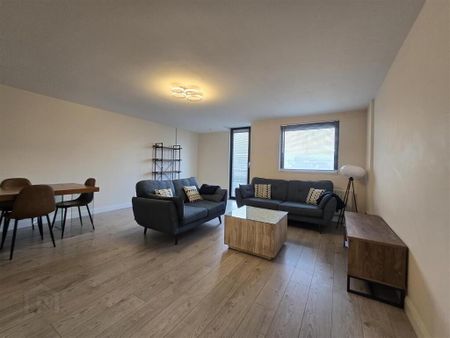 Apartment 48 17 Queens Square, Belfast, BT1 3FF - Photo 4