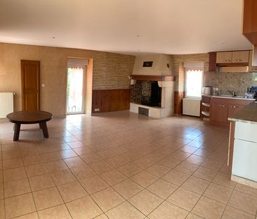 Location Maison 5 pièces 120m² - Photo 1