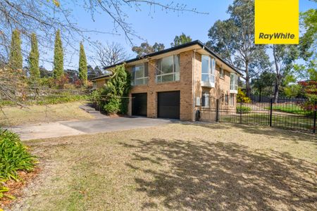 4 Darrell Place, Chapman ACT 2611 - House For Rent | Domain - Photo 2