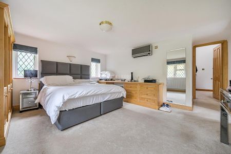 5 bedroom detached house to rent - Photo 5