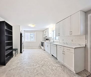 For Lease - 30A Amos Avenue, Waterloo, Ontario - Photo 1