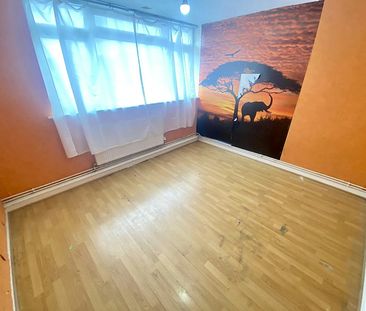 Flat to rent on - Photo 1