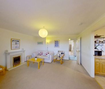 2 bedroom flat to rent - Photo 3