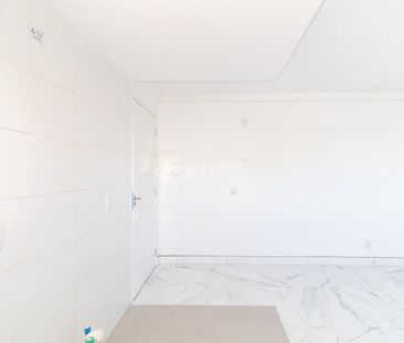 Apartamento com 2 quartos e 45m² para alugar em Lomba do Pinheiro, ... - Photo 3