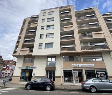 1 pièce avec balcon - Photo 1