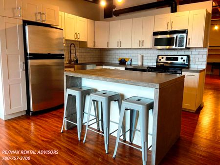 #216 10309 107 Street Northwest - Photo 2