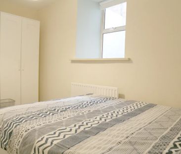 Royal Canal Terrace, Dublin - Photo 3