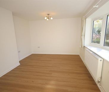 4 bedroom house to rent - Photo 1
