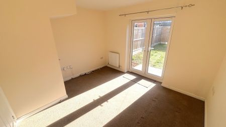 Belmont Court, Bridgwater, Somerset - Photo 2