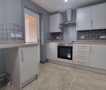 Harrison Road, Wordsley, Stourbridge, DY8 - Photo 3