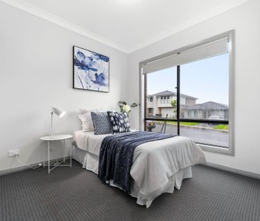 Exquisite Double Storey Home - Photo 5