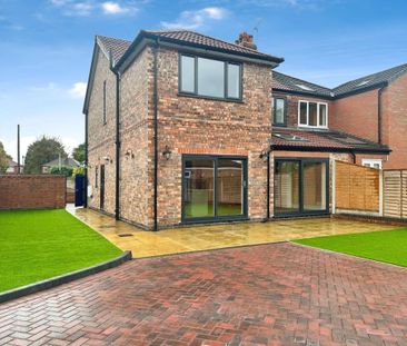 4 bedroom semi-detached house to rent - Photo 6