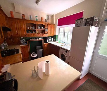 67 Storer Road - Huge 3 Bed & New to the Market Loughborough - Photo 3