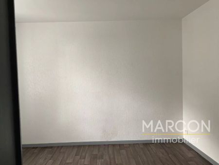 Location Appartement 3 pièces 45m² LA SOUTERRAINE 23300 - Photo 4