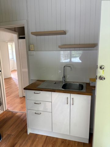 Beautifully presented character unit backing onto Nature Reserve - Photo 2