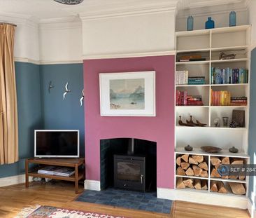 3 bedroom terraced house to rent - Photo 2