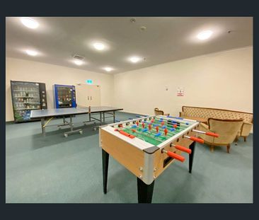 Studio next to USDY and Broadway shopping center - Photo 5