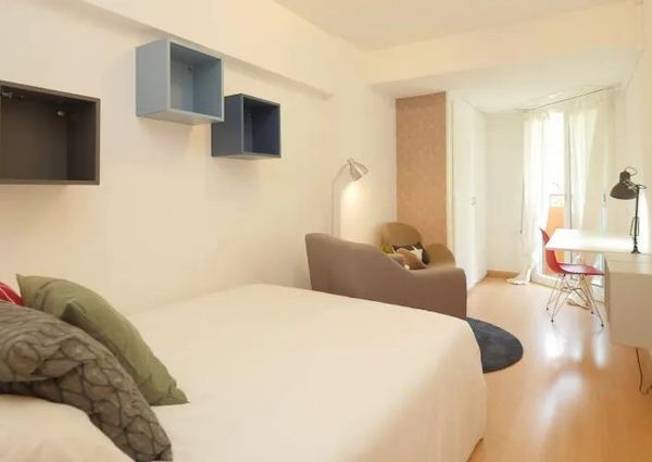 Carrer de Wellington, Barcelona, Catalonia 08005