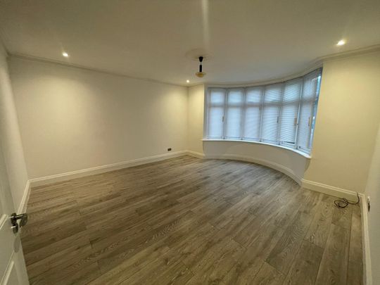 7 Bed End Terrace, Coniston Road, BR1 - Photo 1